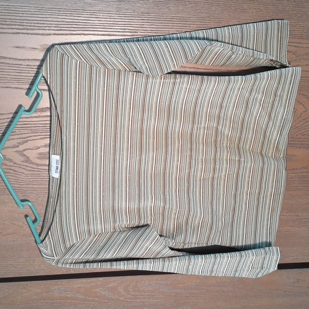 STAR CCC womens vintage top with gold metallic thread stretchy design size Large